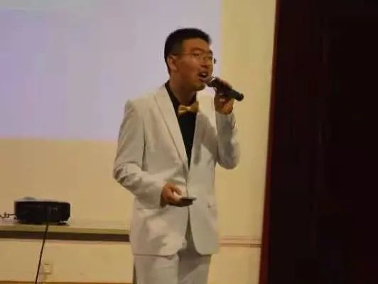 01.jpg 图片